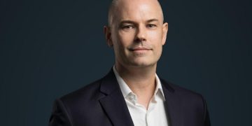 Prediksi Teknologi 2024: Apa yang Bisa Kita Harapkan dari Generative AI dan Cloud Space?