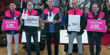 Genjot Penetrasi Internet, Smartfren Rilis Wireless Router Home RE11