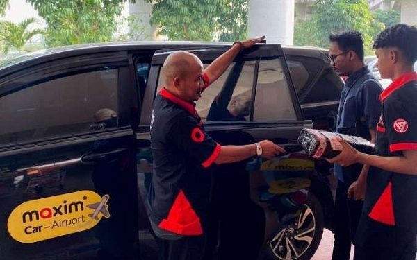 Maxim Luncurkan Layanan Car Premium untuk Pengguna di Bandara