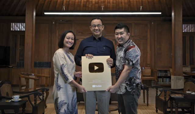 Channel Anies Baswedan Dapat Gold Button dari YouTube