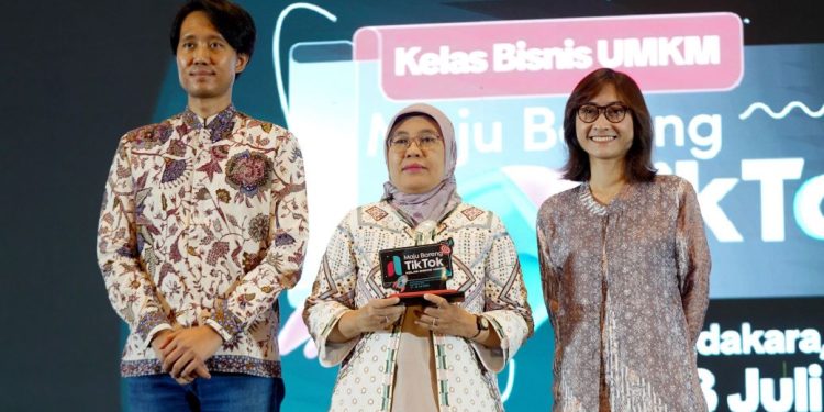 Kelas Bisnis #MajuBarengTikTok 2024