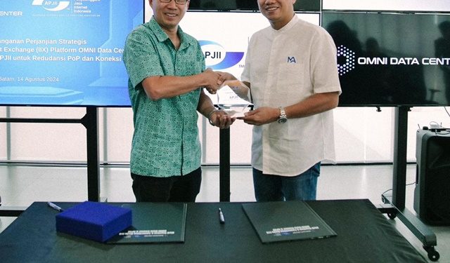 OMNI Data Center Indonesia Jalin APJII Luncurkan Internet Exchange (IIX) di Batam