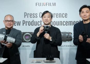 FUJIFILM Luncurkan Kamera Mirrorless X-M5 dan Dua Lensa XF FUJINON
