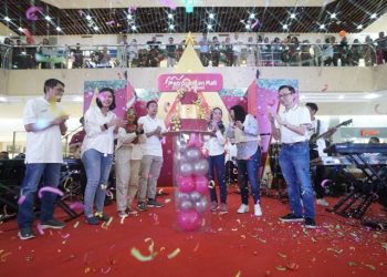 Kahitna Meriahkan Anniversary Metropolitan Mall Bekasi
