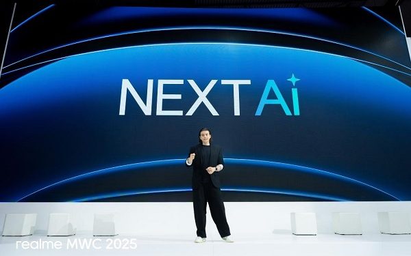 realme Ungkap Target Ambisius dan Pamer Inovasi Fotografi dan AI di MWC 2025