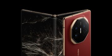 HUAWEI Mate XT, Smartphone Lipat Tiga Pertama Segera Hadir di Indonesia