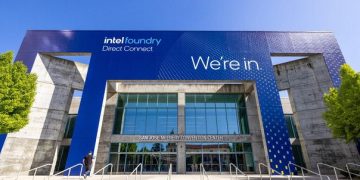 Kumpulkan Pelanggan dan Mitra, Intel Foundry Paparkan Prioritas Perusahaan