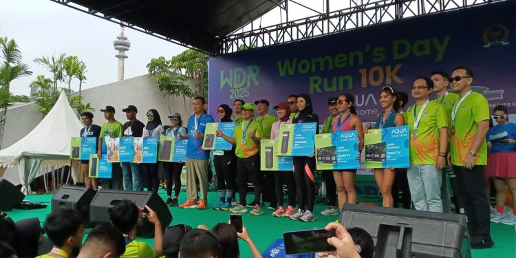 AQUA Elektronik Bersama DPR-MPR Gelar Women’s Day Run 10K 2025