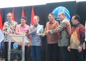 Dorong Ekonomi Hijau Dan Net Zero Emission, OJK Luncurkan Buku Perdagangan Karbon Bagi Sektor Jasa Keuangan