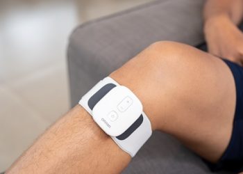 OMRON Luncurkan Knee TENS HV-F710, Solusi Nyeri Lutut pada Lansia Akibat Osteoartritis