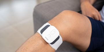 OMRON Luncurkan Knee TENS HV-F710, Solusi Nyeri Lutut pada Lansia Akibat Osteoartritis