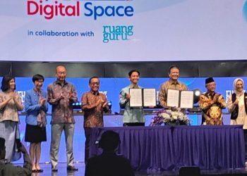 Pemerintah Dukung Kolaborasi UoB – Ruang Guru Tingkatkan Kemampuan Digital 9000 Siswa