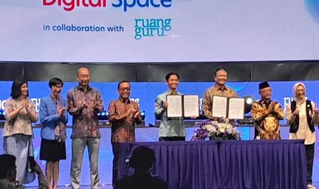 Pemerintah Dukung Kolaborasi UoB – Ruang Guru Tingkatkan Kemampuan Digital 9000 Siswa