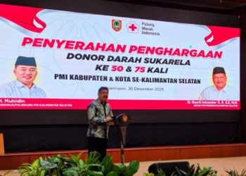 Gubernur Kalsel Berikan Apresiasi Kepada Sukaralewan Pendonor Darah