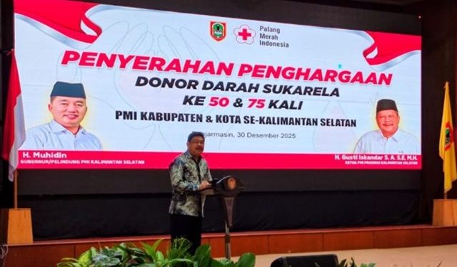 Gubernur Kalsel Berikan Apresiasi Kepada Sukaralewan Pendonor Darah