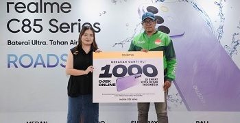 Realme Gelar Program CSR 1.000 Paket Ganti Oli Gratis untuk Ojol