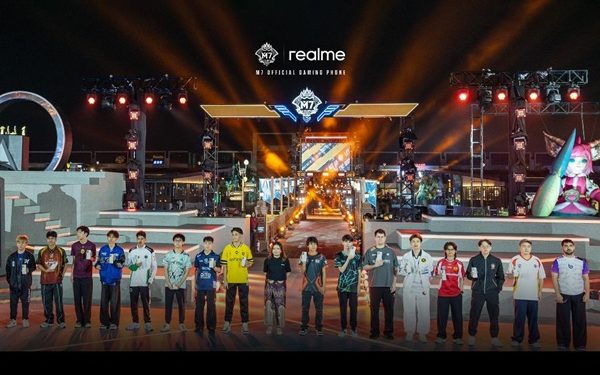 realme 15 Pro 5G Jadi Official Gaming Phone M7 untuk 16 Tim yang Bertanding
