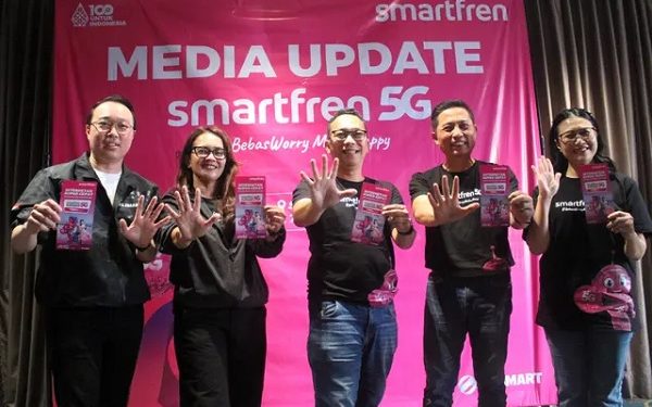 Layanan 5G SMARTFREN Kini Hadir di Surabaya