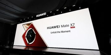 Ponsel Lipat HUAWEI Mate X7 Resmi Hadir di Indonesia