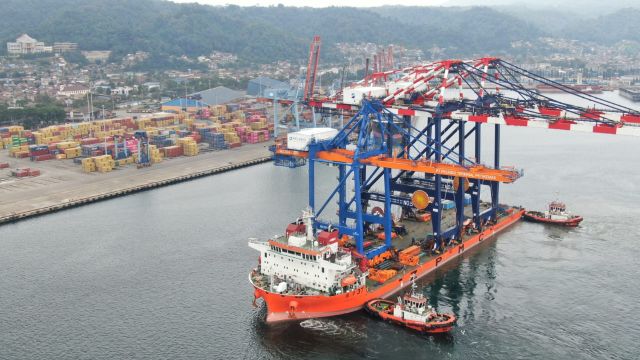 Tingkatkan Produktivitas Bongkar Muat, IPC TPK Panjang Tambah QCC Post Panamax