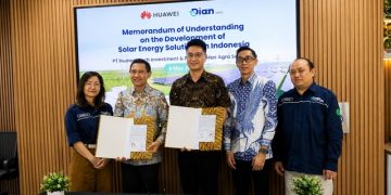 Perkuat Monitoring, Dian Solar Resmikan Solar Innovation Hub