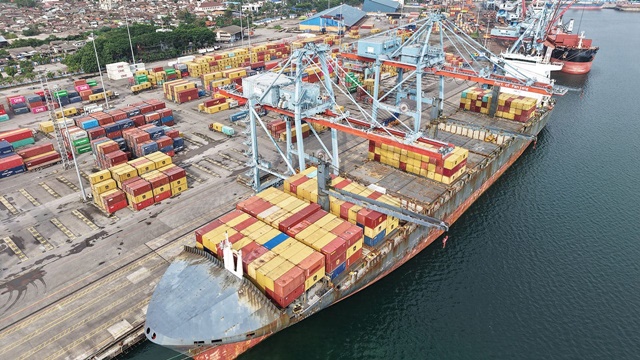 Ribuan Empty Container Masuk IPC TPK Panjang, Percepat Arus Logistik Sumatera