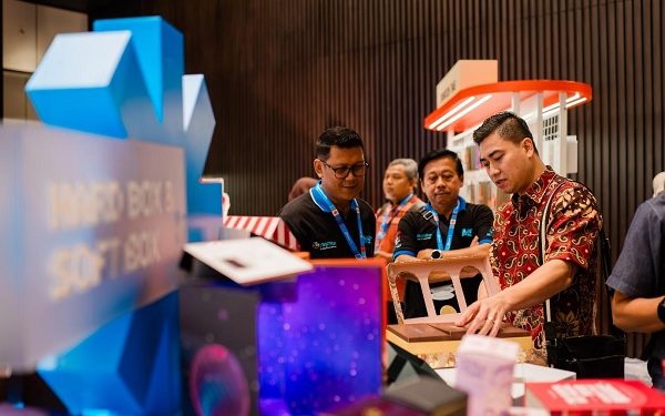 XGraphics Luncurkan ChromaLuxe, Evolusi Teknologi Print Digital Modern untuk Karya Cetak Berkualitas