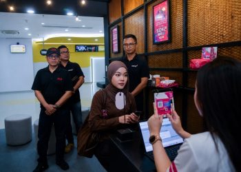 Wamen Komdigi Apresiasi Kesiapan Indosat Jalankan Registrasi Berbasis Biometrik di Medan