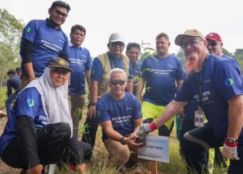 Dukung ESG, BP Batam Gandeng Mc Dermott Tanam 400 Bambu Betung