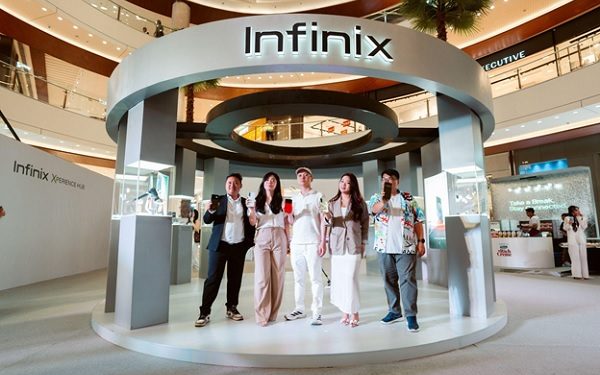 Infinix Buka Store Berkonsep 5.0 di Galaxy Mall Surabaya