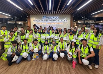 Explore Layanan Pelabuhan, Peserta MAGENTA Tur Eksklusif ke IPC TPK