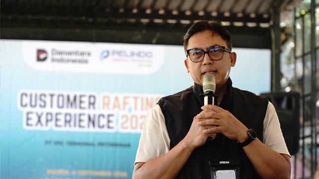 Meriahkan Harpelnas, IPC TPK Perkuat Ikatan Pelanggan Lewat Customer Rafting